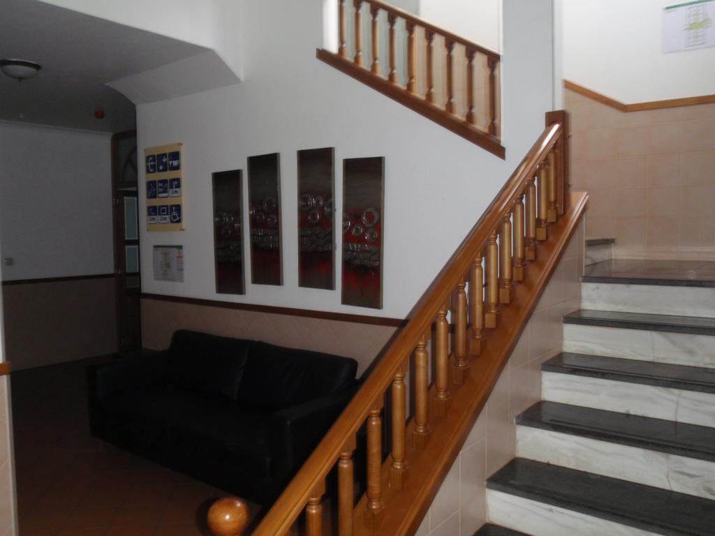 Hotel Romba Оурике Екстериор снимка
