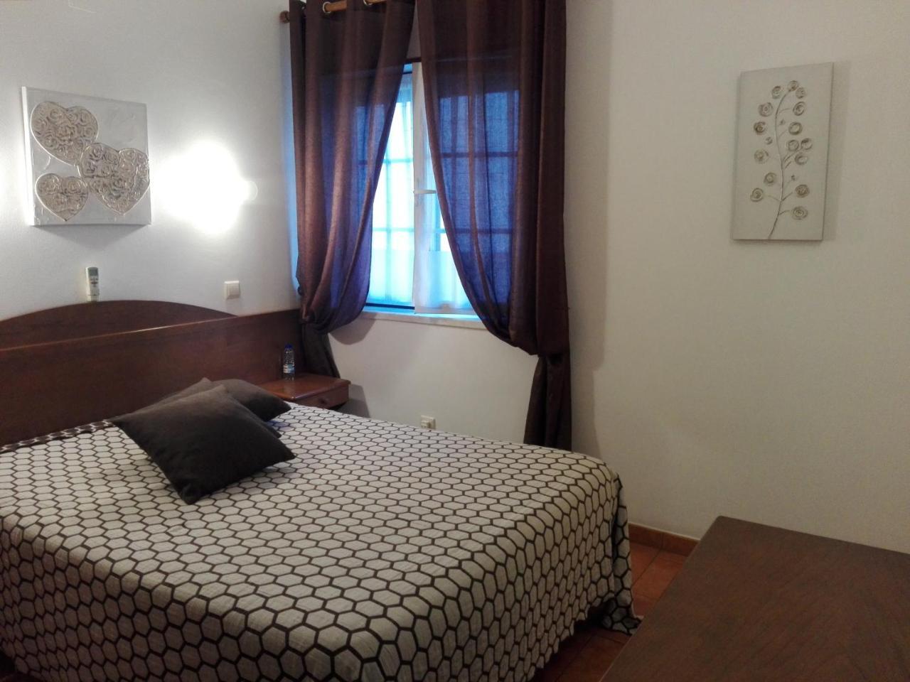 Hotel Romba Оурике Екстериор снимка