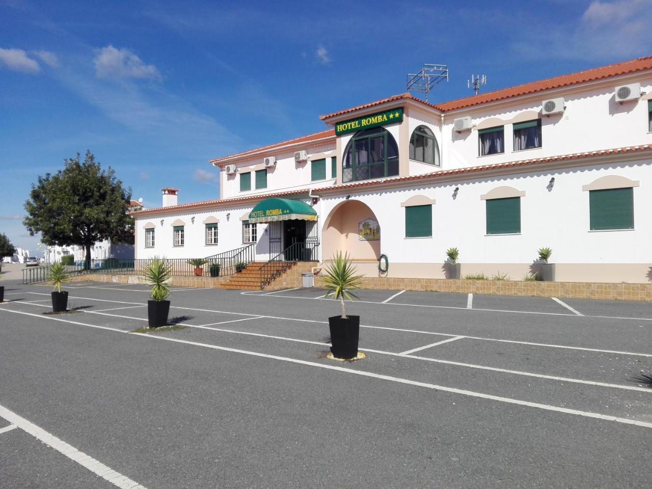 Hotel Romba Оурике Екстериор снимка